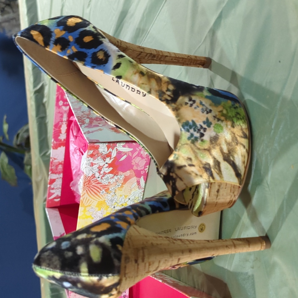 Animal print platforms - Picture 2 of 5
